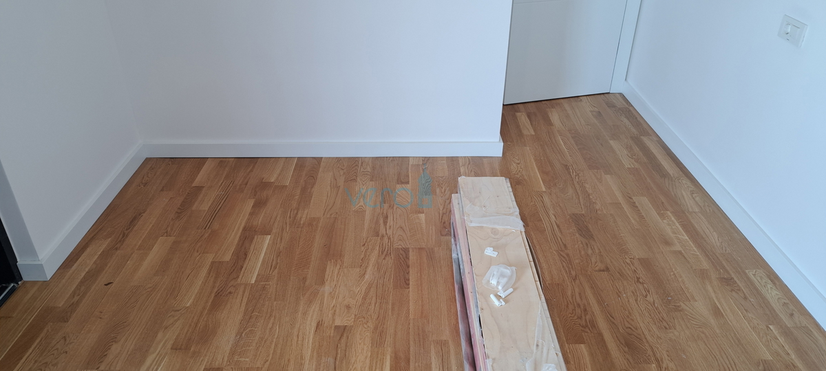 Città di Krk, moderno appartamento duplex, piscina sul tetto, terrazza, vista, nuova costruzione, vendita