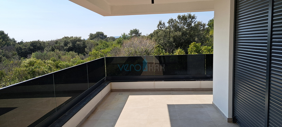 Città di Krk, moderno appartamento duplex, piscina sul tetto, terrazza, vista, nuova costruzione, vendita