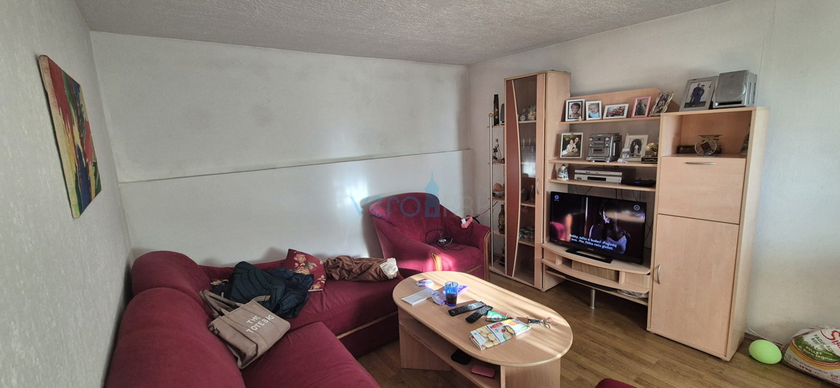 Bakar, Hreljin, Villa indipendente con due appartamenti, giardino e vista mare, in vendita