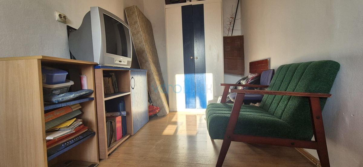 Bakar, Hreljin, Villa indipendente con due appartamenti, giardino e vista mare, in vendita