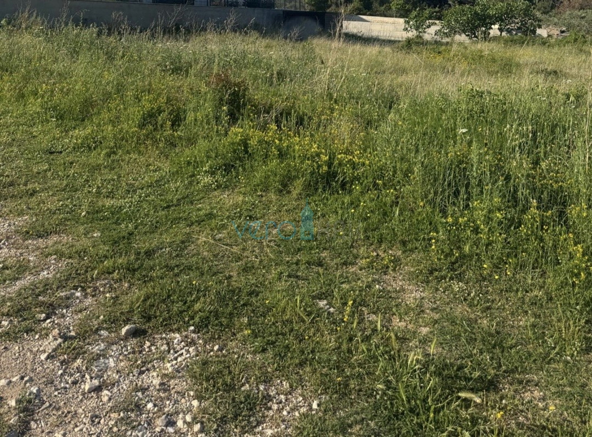 Isola di Krk, Punat, terreno edificabile attraente di 959 m2, vista, vendita