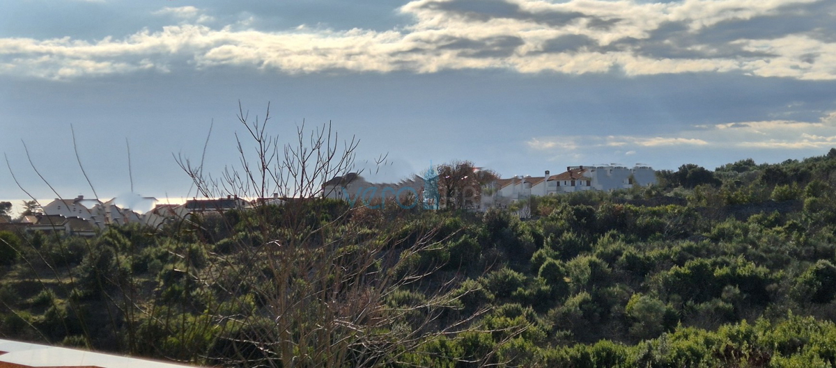Città di Krk, isola di Krk, appartamento con una camera da letto al piano con vista, in vendita