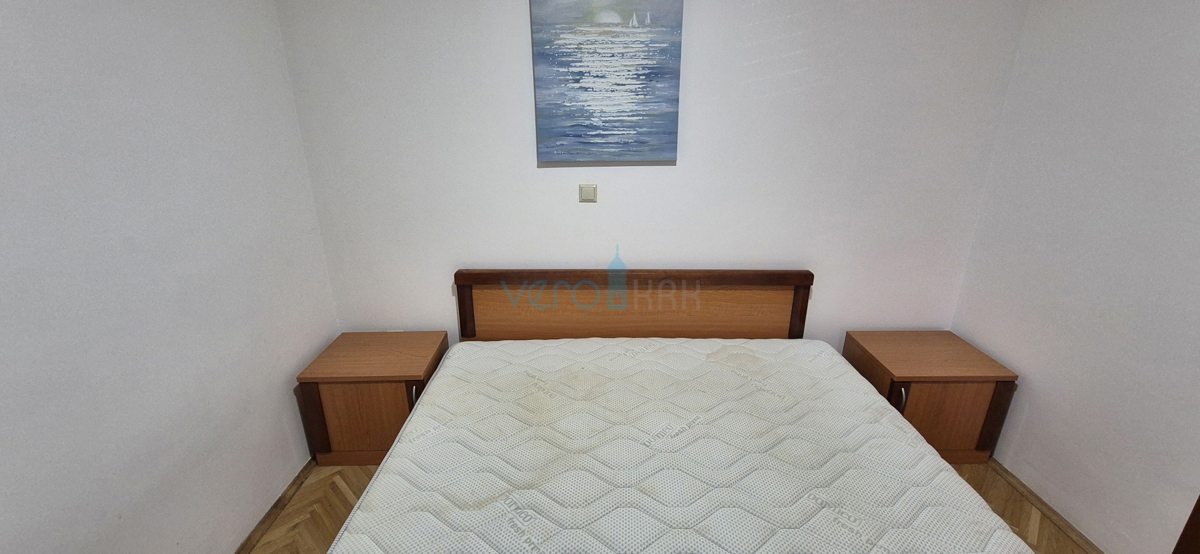 Città di Krk, isola di Krk, appartamento con una camera da letto al piano con vista, in vendita