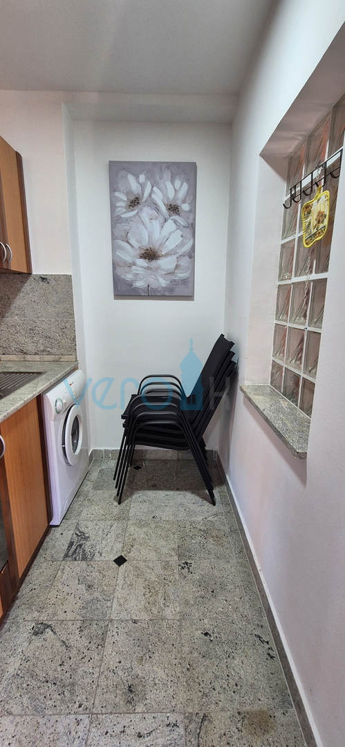 Città di Krk, isola di Krk, appartamento con una camera da letto al piano con vista, in vendita