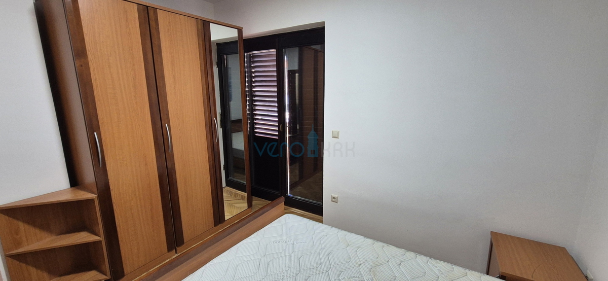 Città di Krk, isola di Krk, appartamento con una camera da letto al piano con vista, in vendita