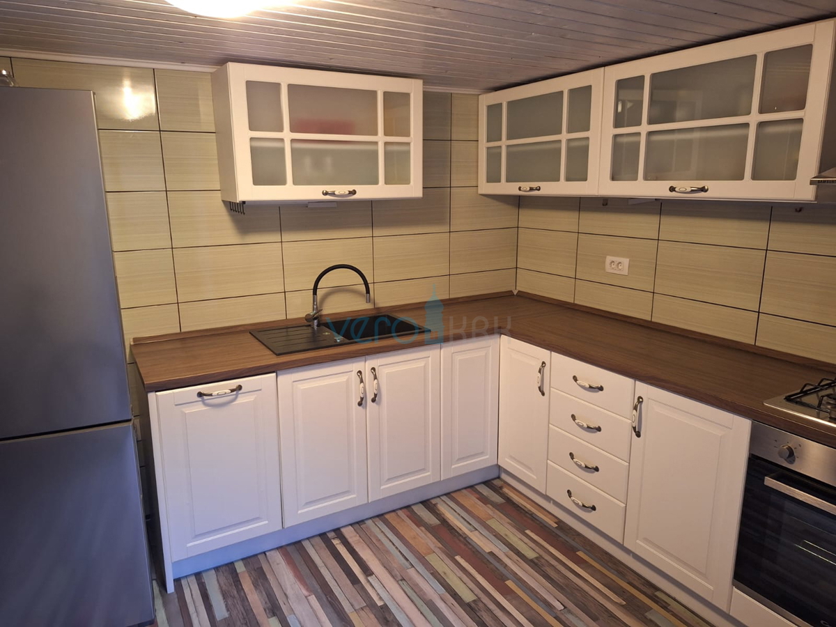 Gorski kotar, Fužine, centro, casa a schiera, terrazza, giardino, vendita