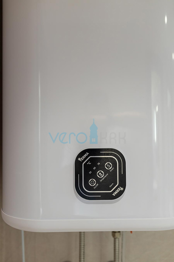 Malinska, isola di Krk, appartamento di lusso con piscina al piano terra, nuova costruzione, giardino, 150 m dal mare, in vendita