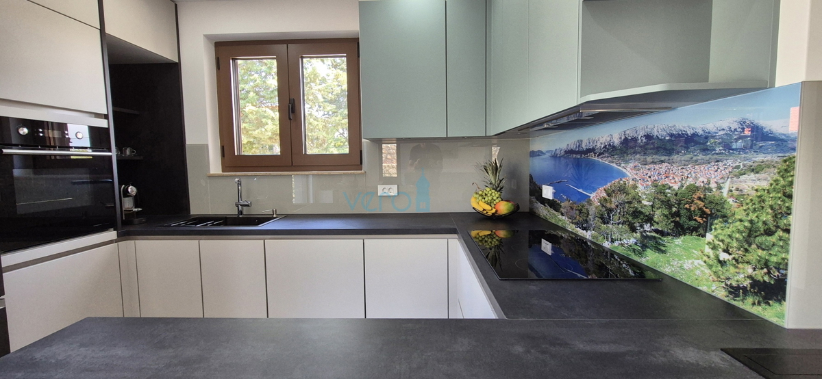 Città di Krk, periferia, villa bifamiliare, nuova costruzione, piscina, vendita