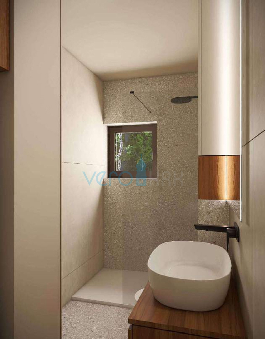 Otok Krk, Omišalj, nuova costruzione, appartamento bilocale al piano terra, giardino, ripostiglio, vendita