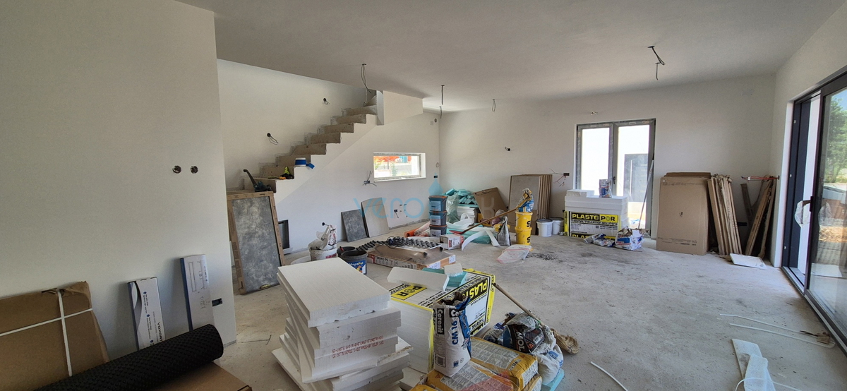 Malinska, isola di Krk, nuova costruzione, casa bifamiliare, piscina, giardino, vista