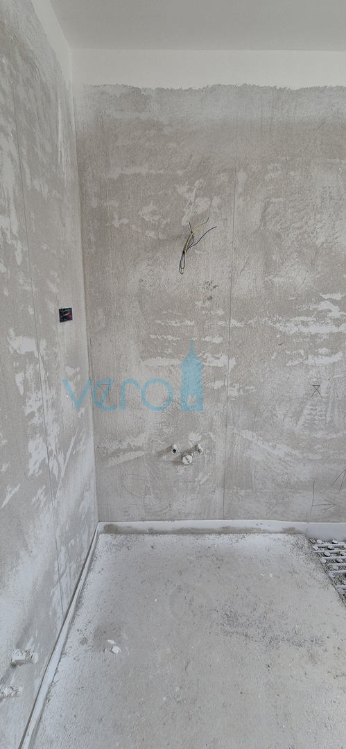 Malinska, isola di Krk, nuova costruzione, casa bifamiliare, piscina, giardino, vista