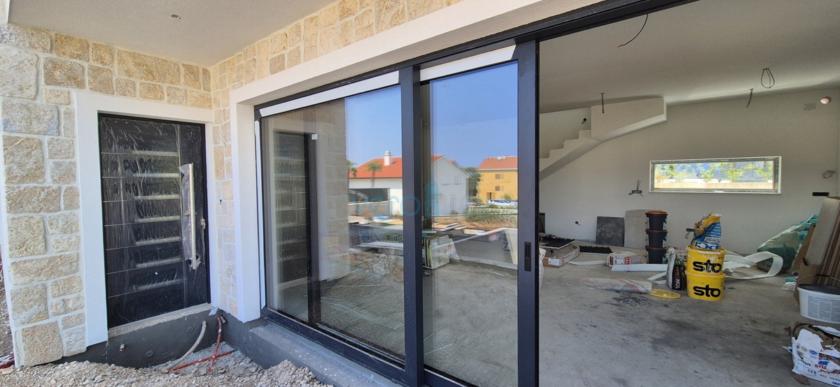 Malinska, isola di Krk, nuova costruzione, casa bifamiliare, piscina, giardino, vista