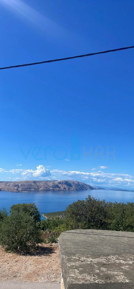 Stinica, città di Senj, entroterra, casa indipendente con 3 appartamenti, vista, vendita