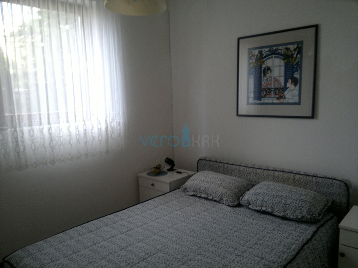 Stinica, città di Senj, entroterra, casa indipendente con 3 appartamenti, vista, vendita