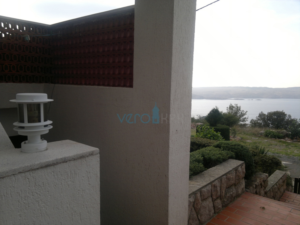 Stinica, città di Senj, entroterra, casa indipendente con 3 appartamenti, vista, vendita