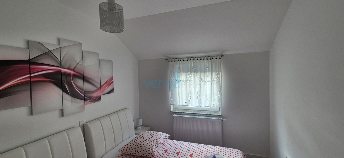 Uvala Soline, periferia, appartamento bilocale al secondo piano con vista panoramica, in vendita