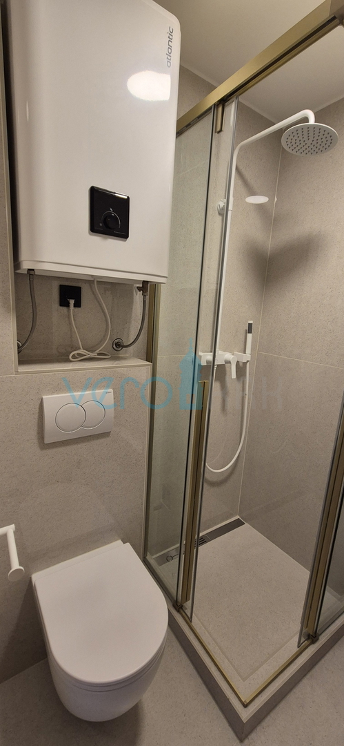 Crikvenica, nuova costruzione, appartamento di 19 m2 al secondo piano, ascensore, vendita