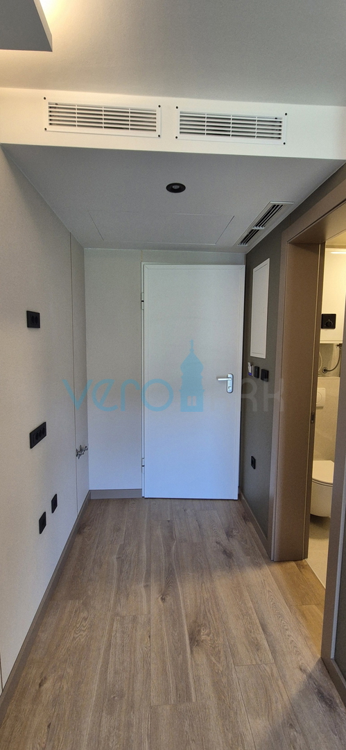 Crikvenica, nuova costruzione, appartamento di 19 m2 al secondo piano, ascensore, vendita