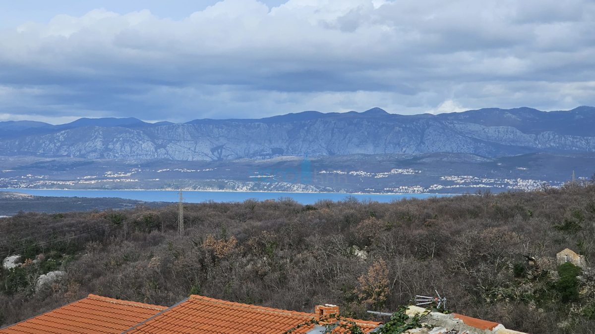 Isola di Krk, Dobrinj, centro storico, casa autonoma con terrazza e vista, vendita