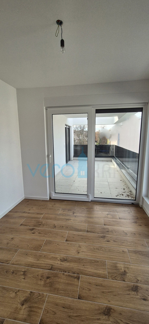 Isola di Krk, Malinska, nuova costruzione, casa moderna con piscina, giardino, vista, vendita