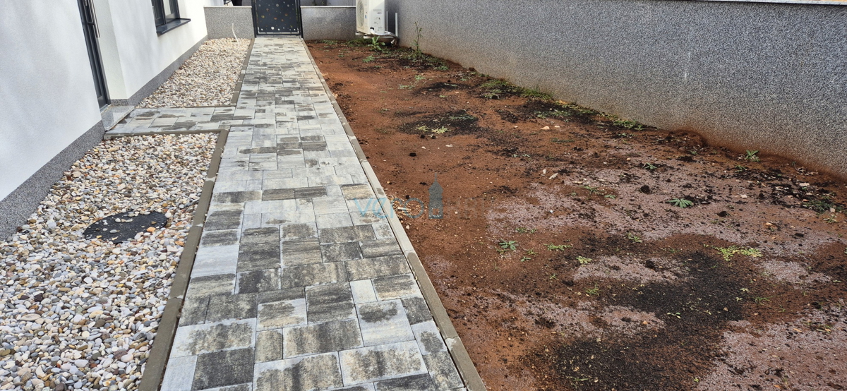 Isola di Krk, Malinska, nuova costruzione, casa moderna con piscina, giardino, vista, vendita