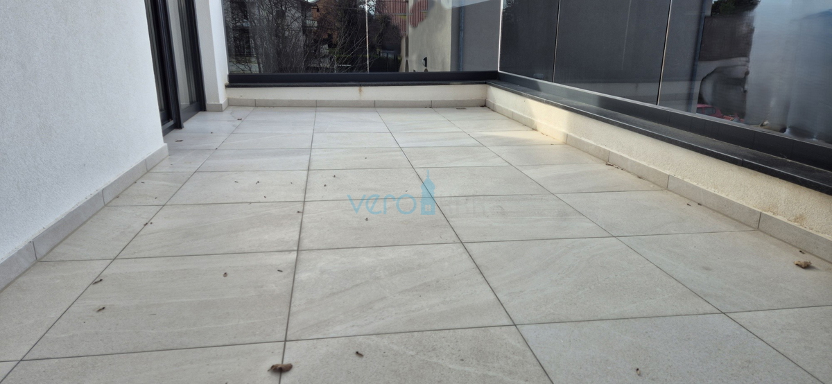 Isola di Krk, Malinska, nuova costruzione, casa moderna con piscina, giardino, vista, vendita