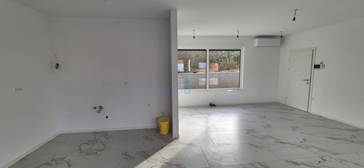 Isola di Krk, Malinska, nuova costruzione, casa moderna con piscina, giardino, vista, vendita