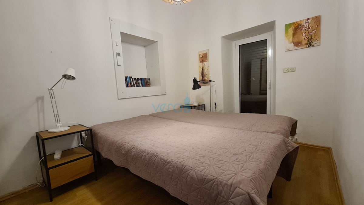 Rijeka, Grobnik, casa bifamiliare, 162 m2, giardino 200 m2, vista permanente, in vendita