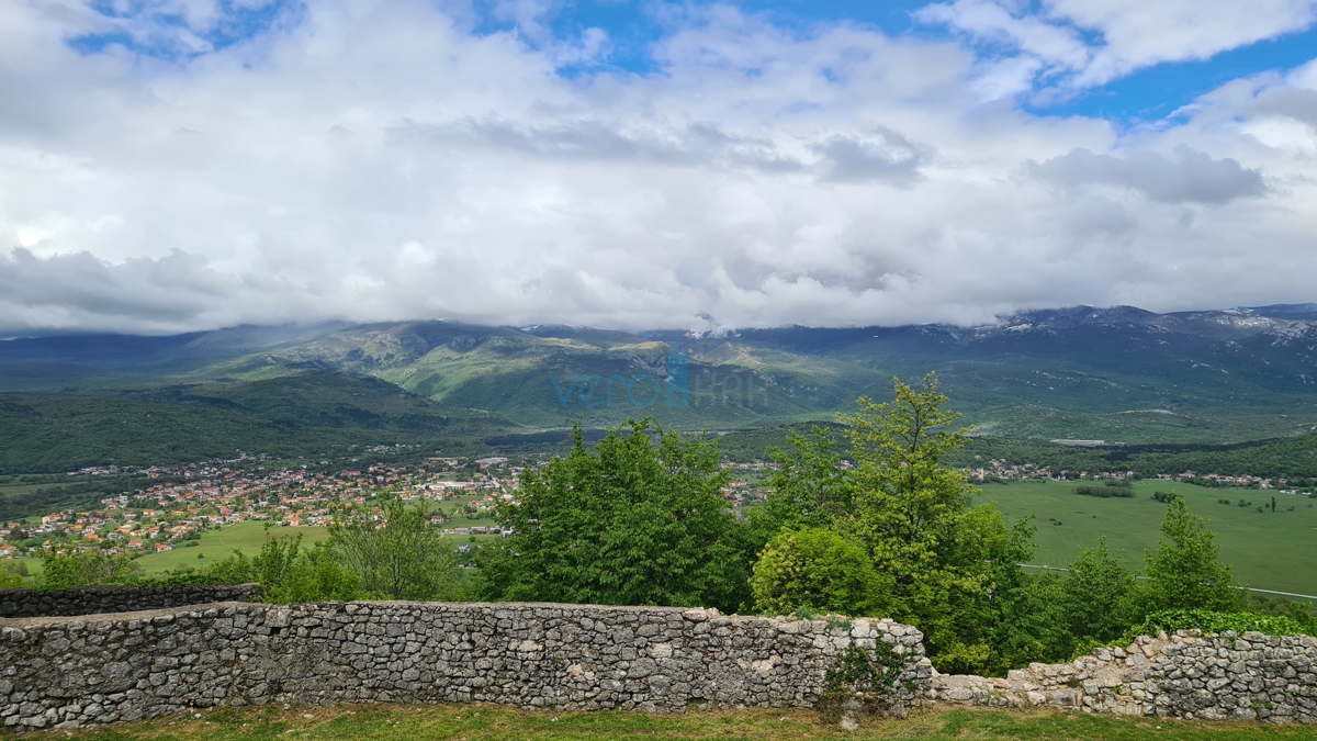 Rijeka, Grobnik, casa bifamiliare, 162 m2, giardino 200 m2, vista permanente, in vendita