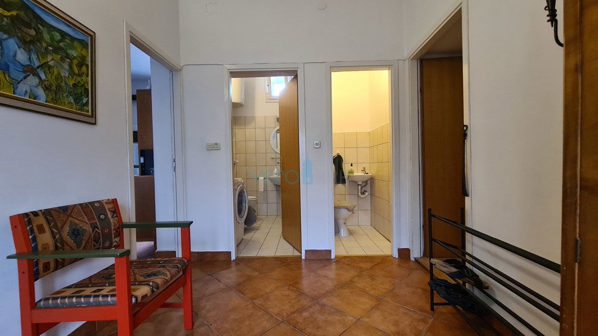 Rijeka, Grobnik, casa bifamiliare, 162 m2, giardino 200 m2, vista permanente, in vendita