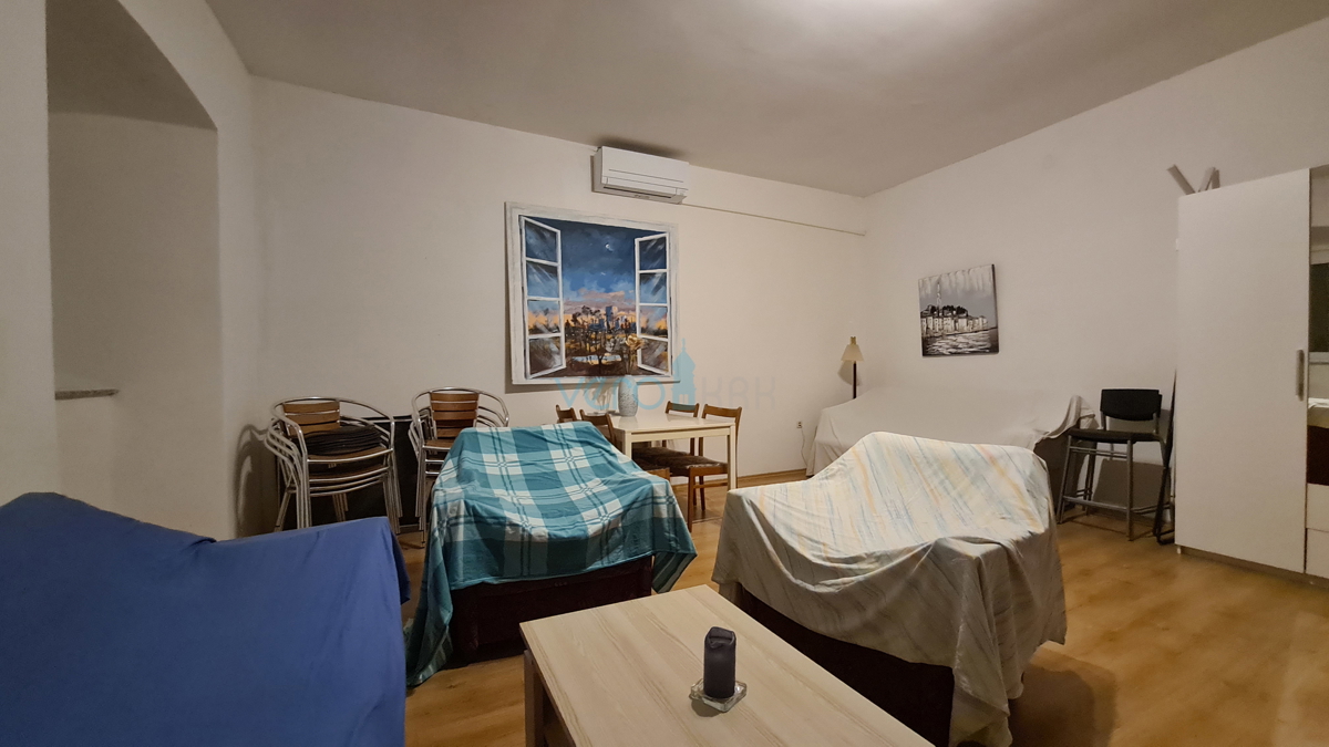 Rijeka, Grobnik, casa bifamiliare, 162 m2, giardino 200 m2, vista permanente, in vendita