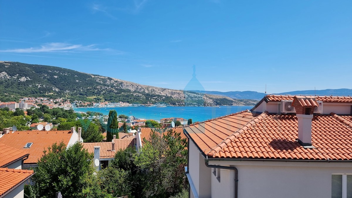 Isola di Krk, Baška, appartamento 57m2, secondo piano, vista mare, in vendita