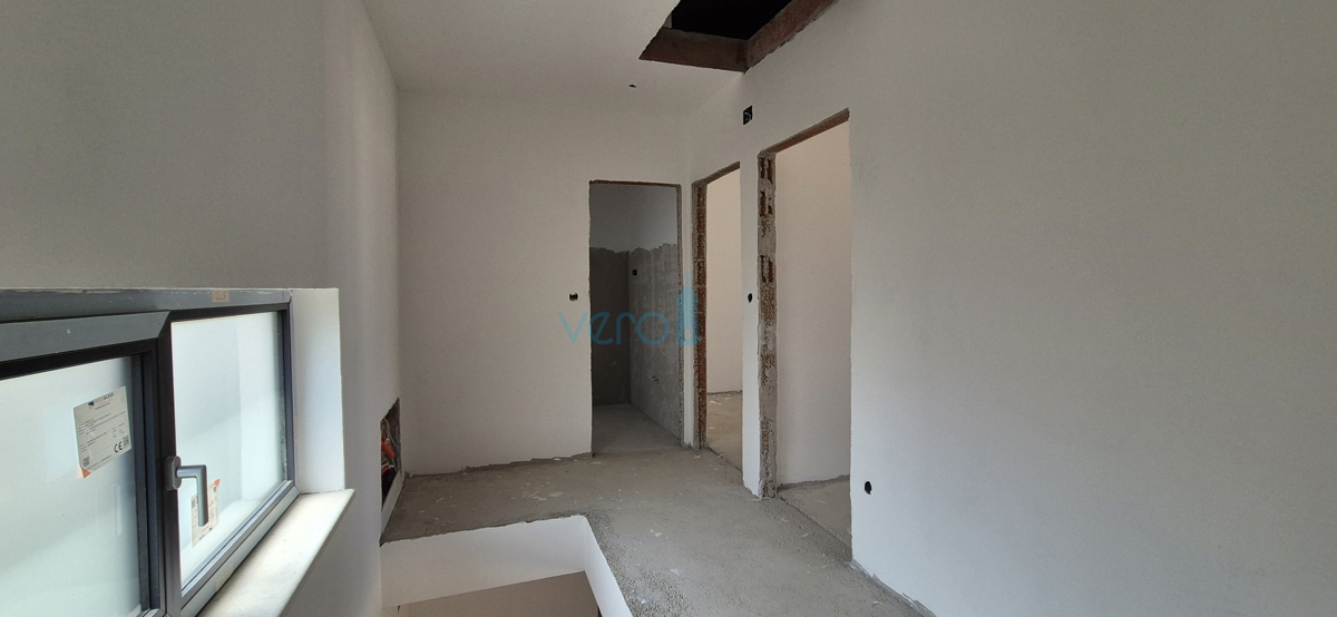 Malinska, isola di Krk, casa bifamiliare, piscina, nuova costruzione, giardino, vista