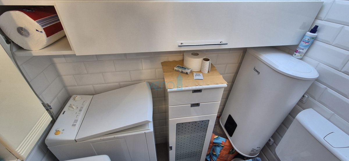 Njivice, isola di Krk, appartamento con una camera da letto con splendida vista mare, vendita