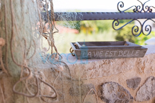 Malinska, villa bifamiliare con piscina e vista mare, in vendita