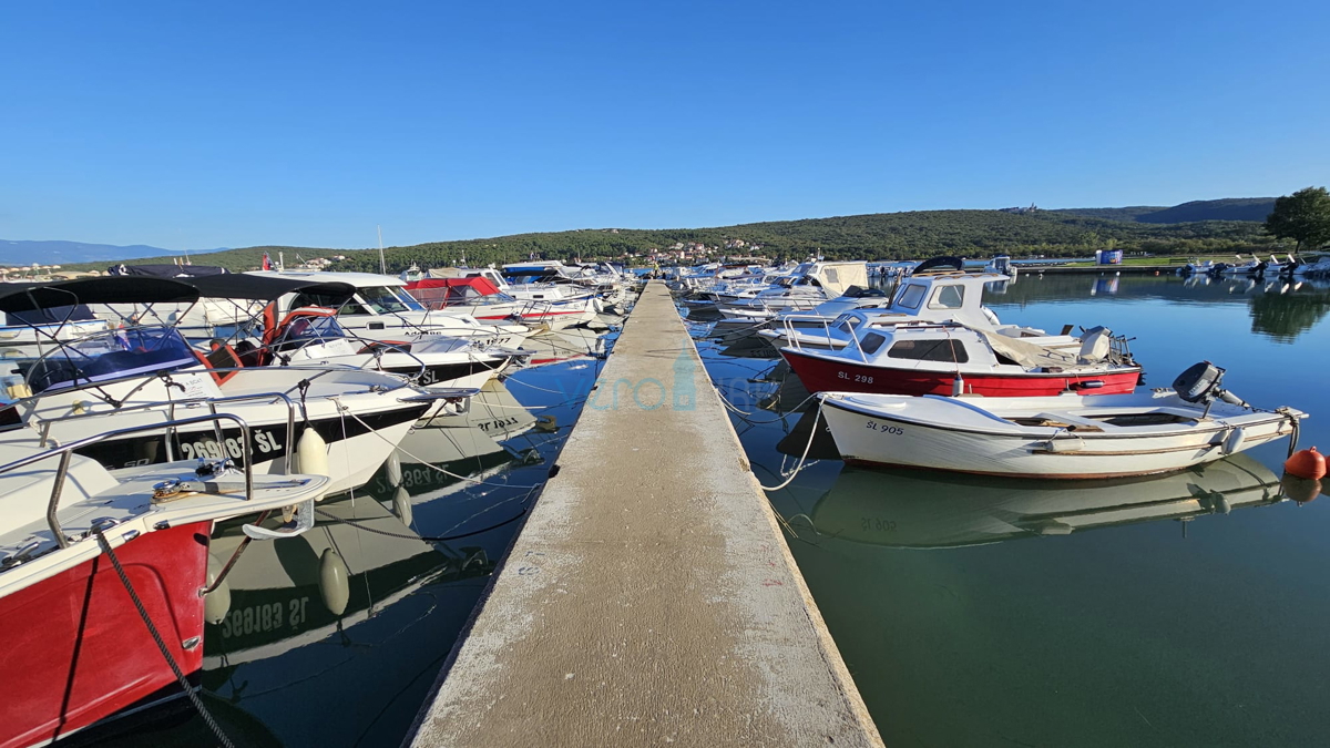 Bai Soline, isola di Krk, appartamento bilocale al piano, vista, nuova costruzione, in vendita