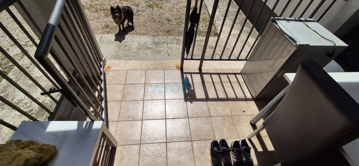 Città di Krk, isola di Krk, appartamento con una camera da letto al piano terra, terrazza, in vendita