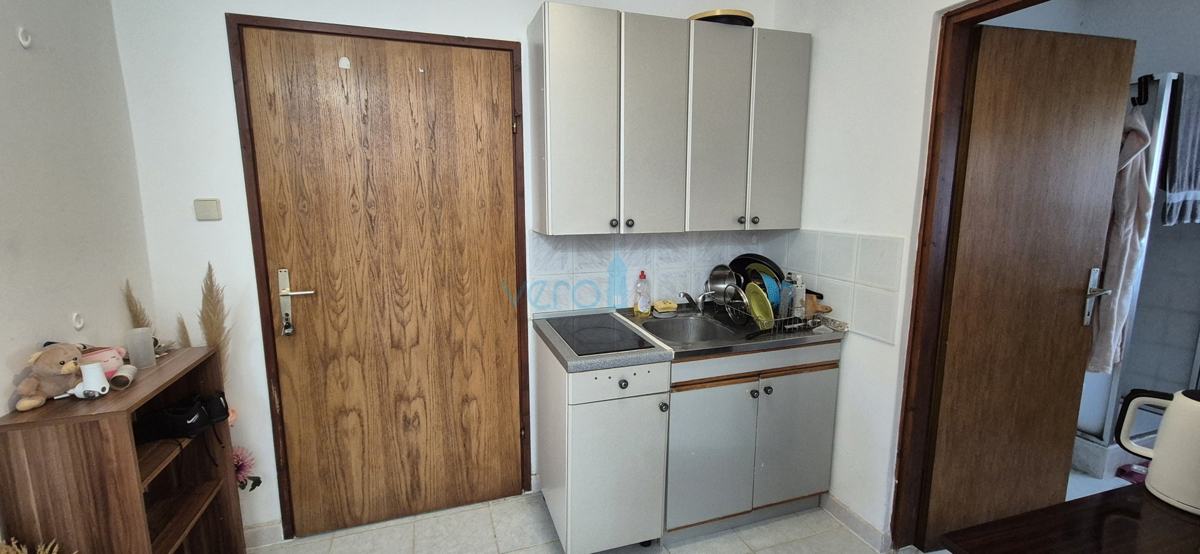 Città di Krk, isola di Krk, appartamento con una camera da letto al piano terra, terrazza, in vendita