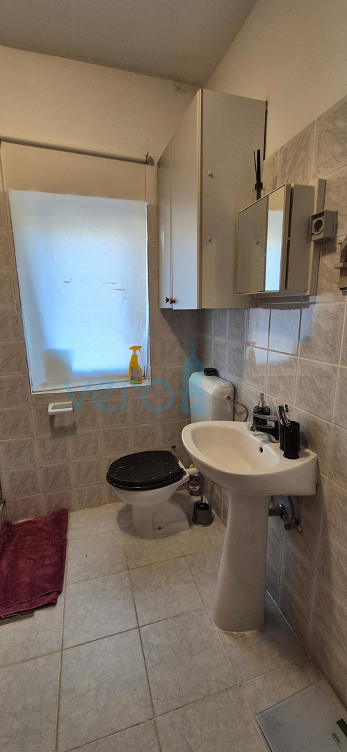 Città di Krk, isola di Krk, appartamento con una camera da letto al piano terra, terrazza, in vendita