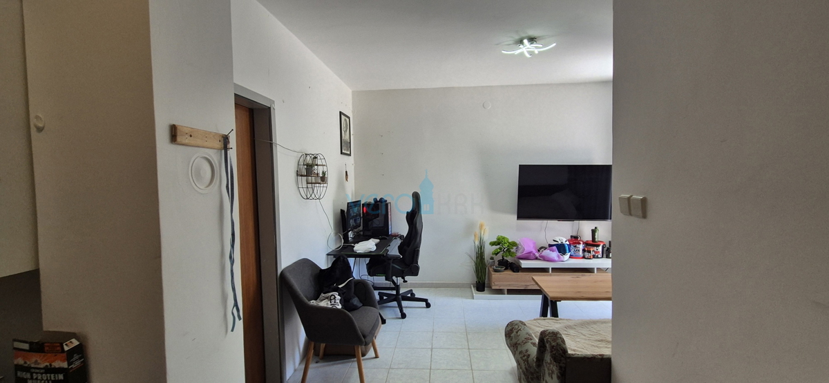 Città di Krk, isola di Krk, appartamento con una camera da letto al piano terra, terrazza, in vendita