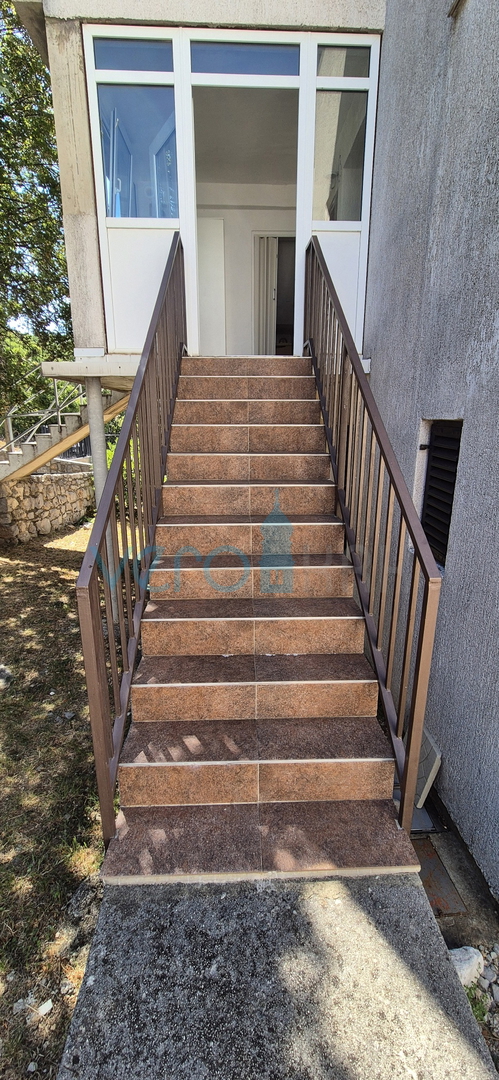 Novi Vinodolski, Klenovica, appartamento con una camera, vista mare, in vendita