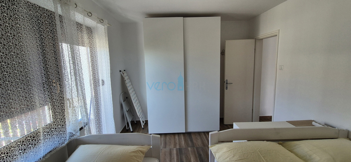 Novi Vinodolski, Klenovica, appartamento con una camera, vista mare, in vendita