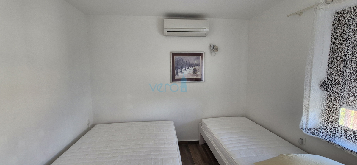 Novi Vinodolski, Klenovica, appartamento con una camera, vista mare, in vendita