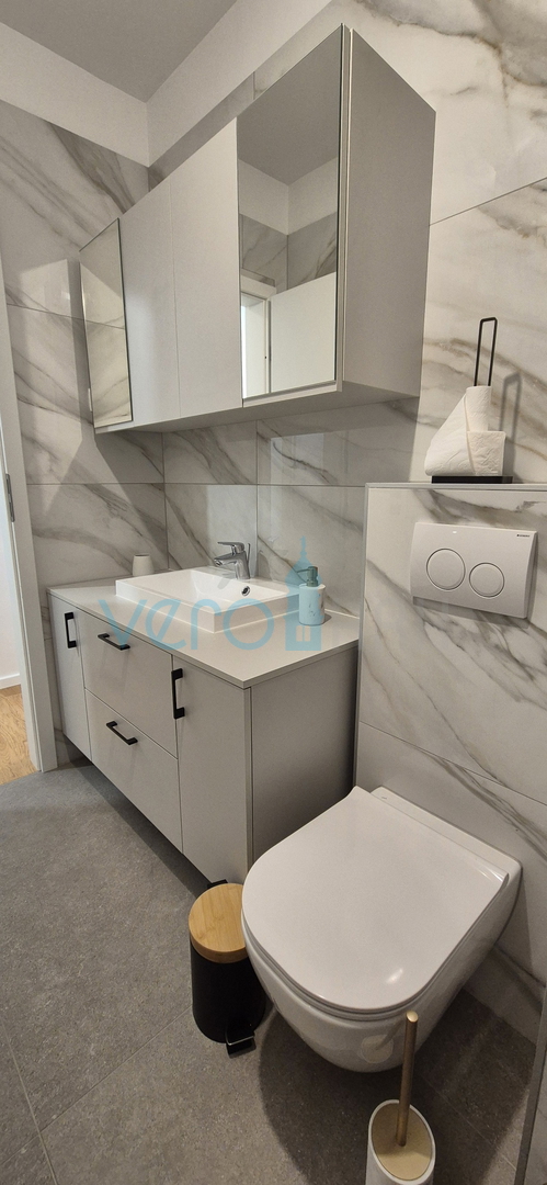 Isola di Krk, Malinska, moderna villa indipendente di nuova costruzione, vista, piscina, vendita