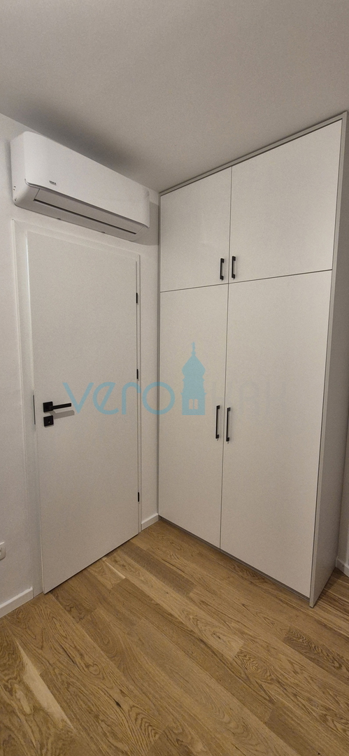 Isola di Krk, Malinska, moderna villa indipendente di nuova costruzione, vista, piscina, vendita