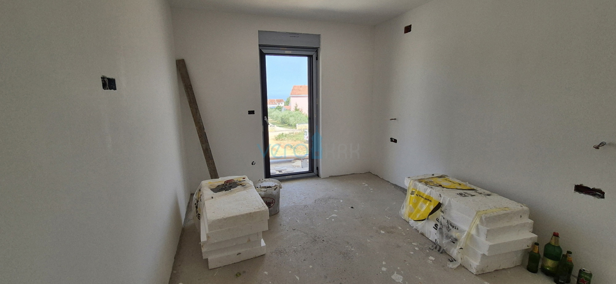 Malinska, isola di Krk, casa bifamiliare, piscina, nuova costruzione, giardino, vista