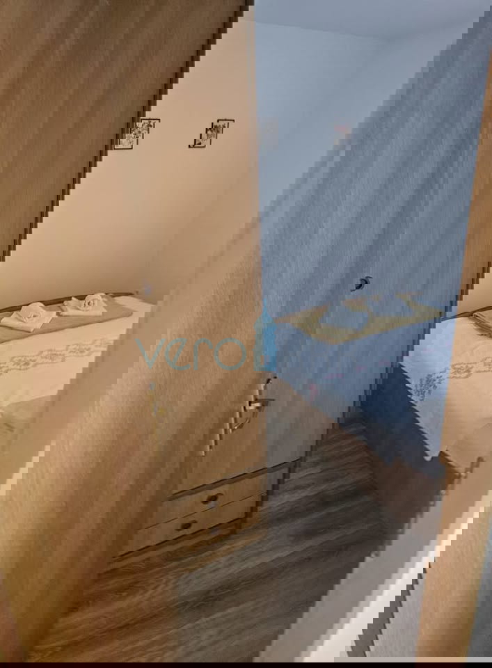 Isola di Krk, Njivice, appartamento bilocale con terrazza, superficie totale 72,46 m2, vista mare, in vendita