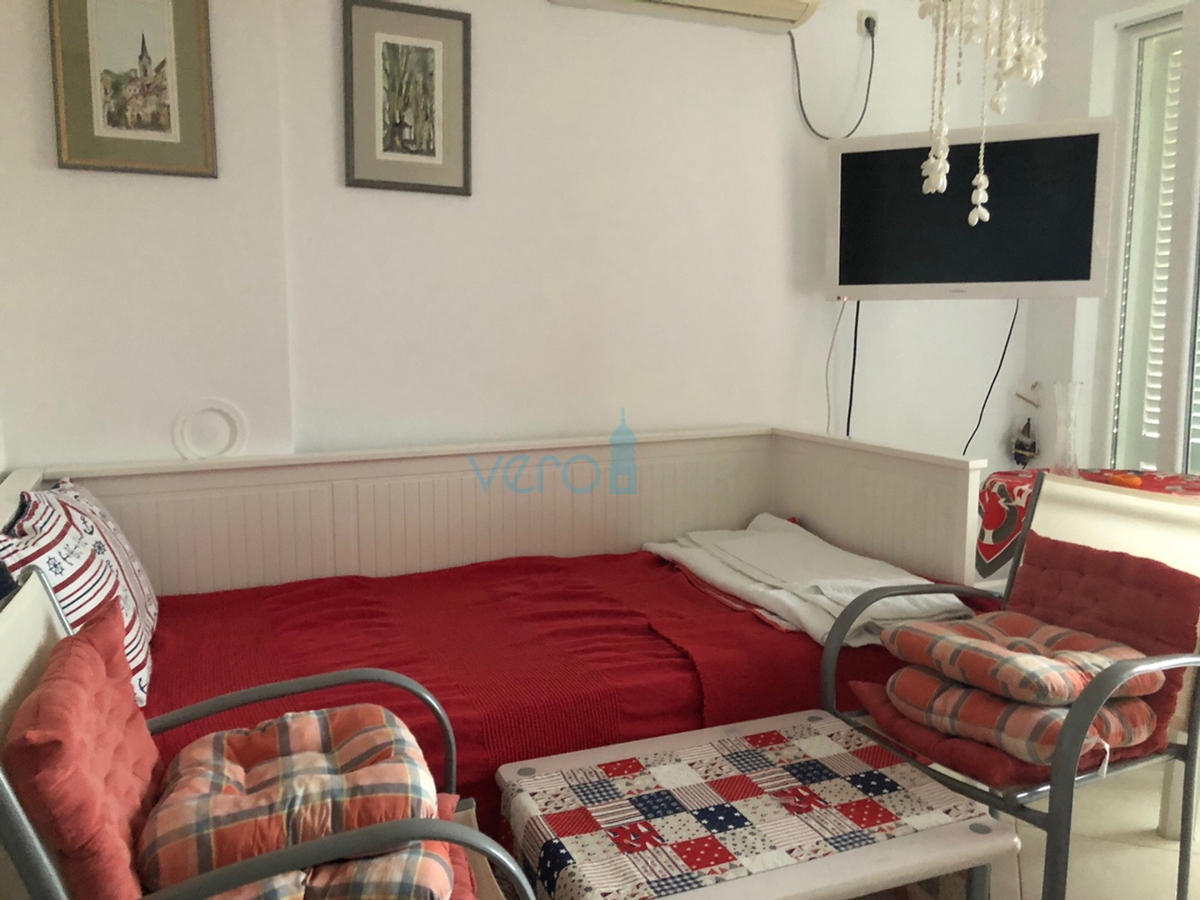 Čižići, isola di Krk, appartamento su due livelli di 83 m2 con vista mare, vendita, affitto