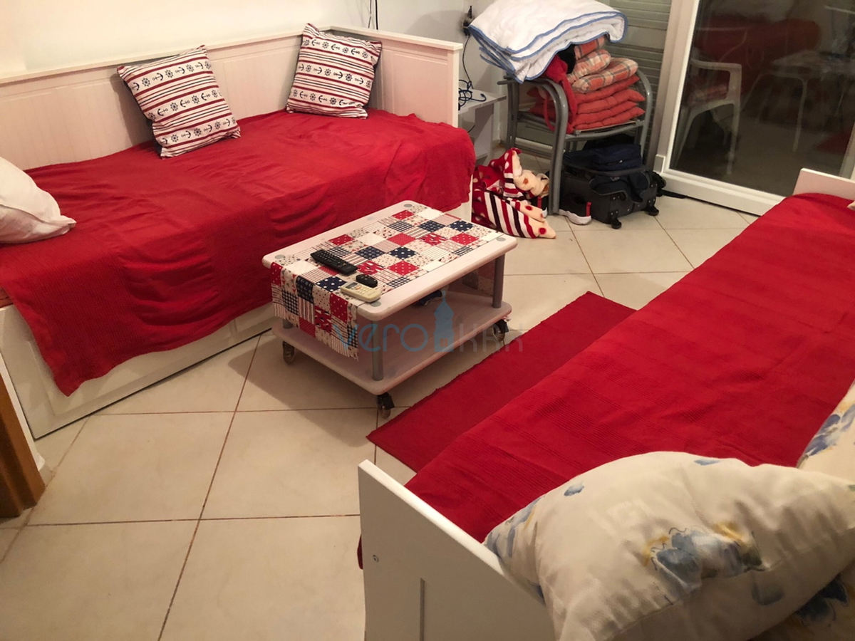 Čižići, isola di Krk, appartamento su due livelli di 83 m2 con vista mare, vendita, affitto