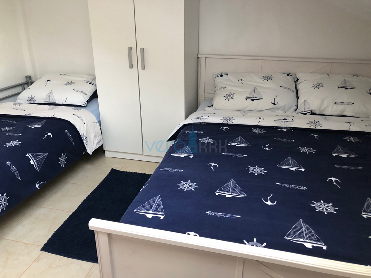 Čižići, isola di Krk, appartamento su due livelli di 83 m2 con vista mare, vendita, affitto